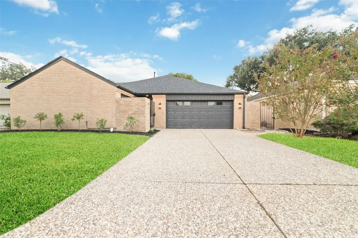 15651 Whitewater Lane, Houston, TX 77079 - Image #1