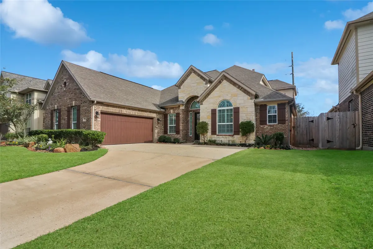 17918 Kathywood Drive, Tomball, TX 77377 - Image #1
