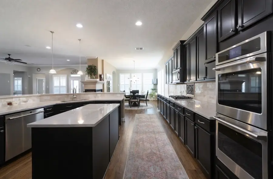 17918 Kathywood Drive, Tomball, TX 77377 - Image #3