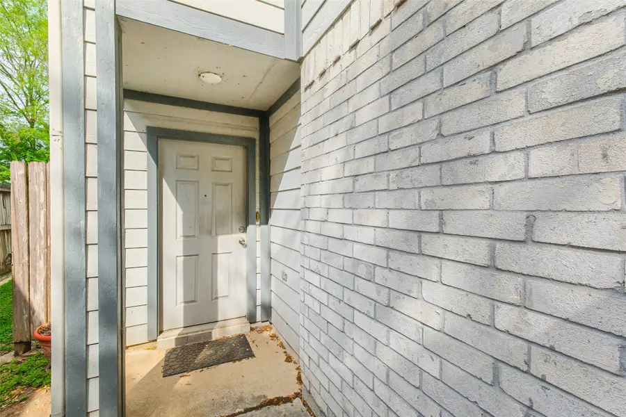 7612 Goudin Drive, Stafford Missouri City, TX 77489 - #2