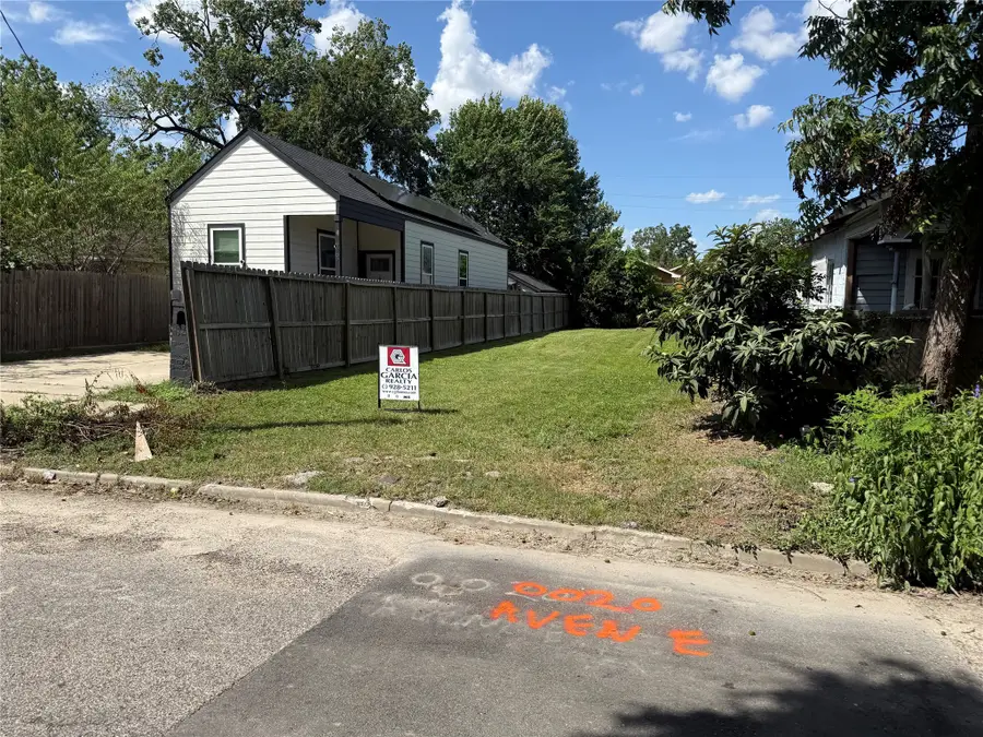 7709 Avenue E, Houston, TX 77012 - #2