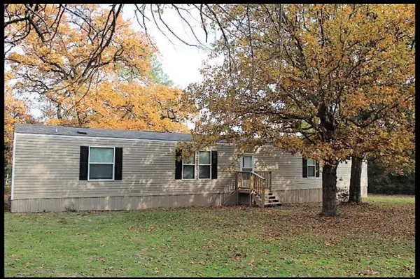 5312 Private Road 2065, Centerville, TX 75833