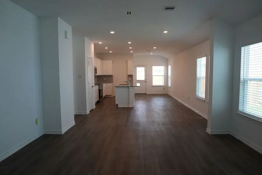 10465 Sugar Mill Drive, Conroe, TX 77306 - Image #2