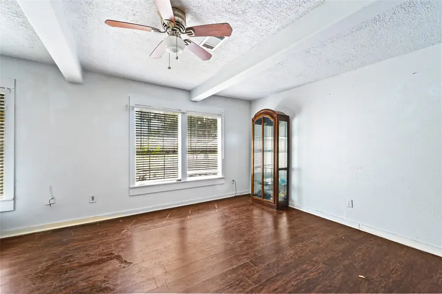 117 Pecan Drive, Baytown, TX 77520 - #2