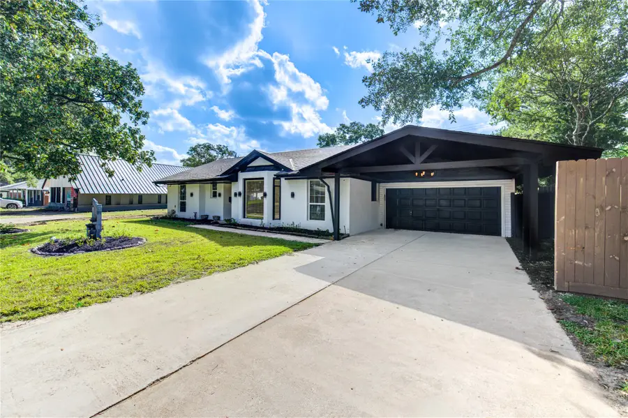 9515 Winsome Lane, Houston, TX 77063 - Image #3