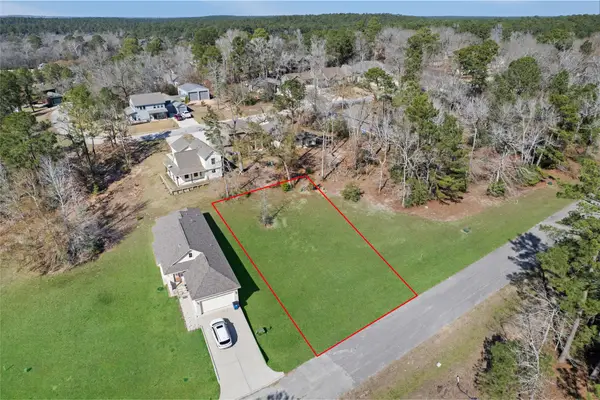 108 N Forest Drive, Huntsville, TX 77340