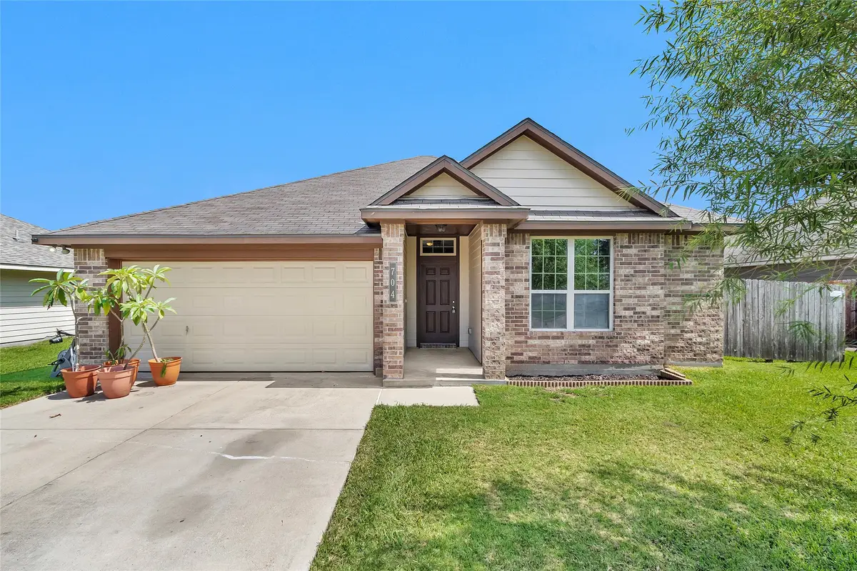 704 Mockingbird Street, Navasota, TX 77868 - #1