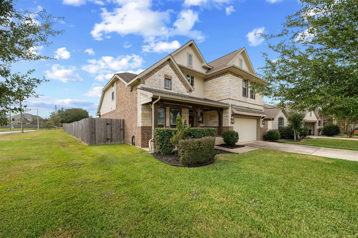 6548 Dream Catcher Lane, Dickinson, TX 77539 - Image #1