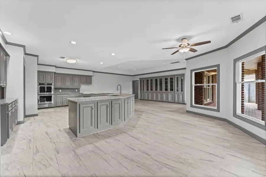 8122 Meadow Crest Street, Houston, TX 77071 - #3