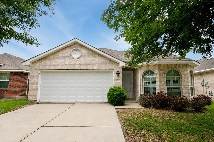 5727 Rose Rock Canyon Drive, Richmond, TX 77469 - #2