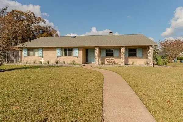 5710 Pickwick Lane, Beaumont, TX 77706