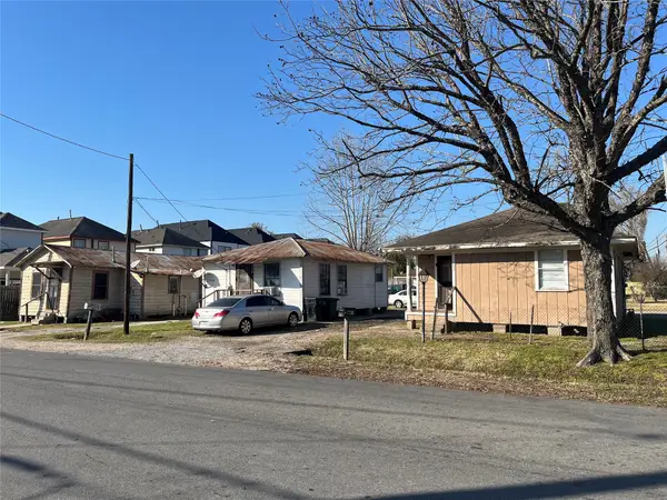 1002 Wilburforce Street, Houston, TX 77091