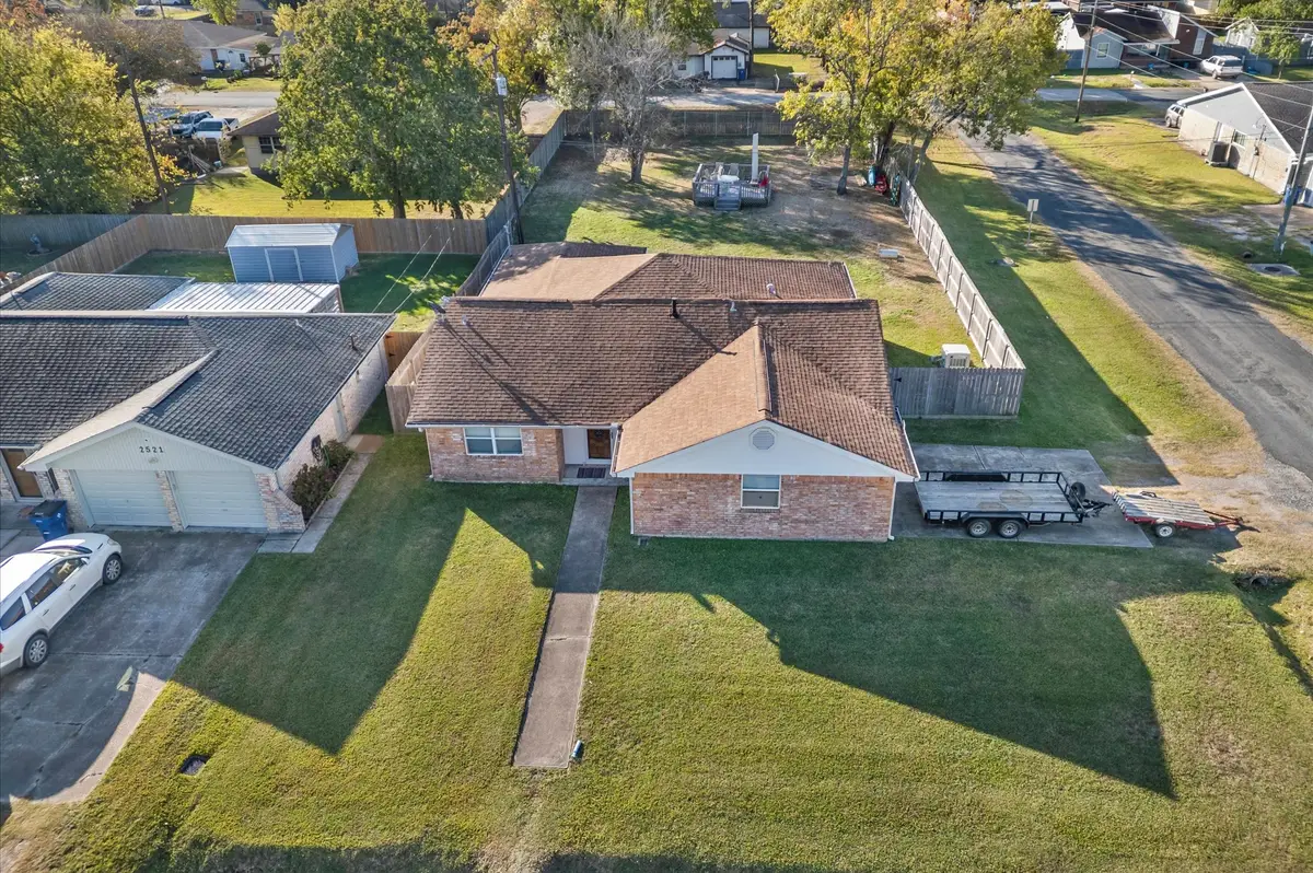 2525 32nd Avenue N, Texas City, TX 77590 - Image #1