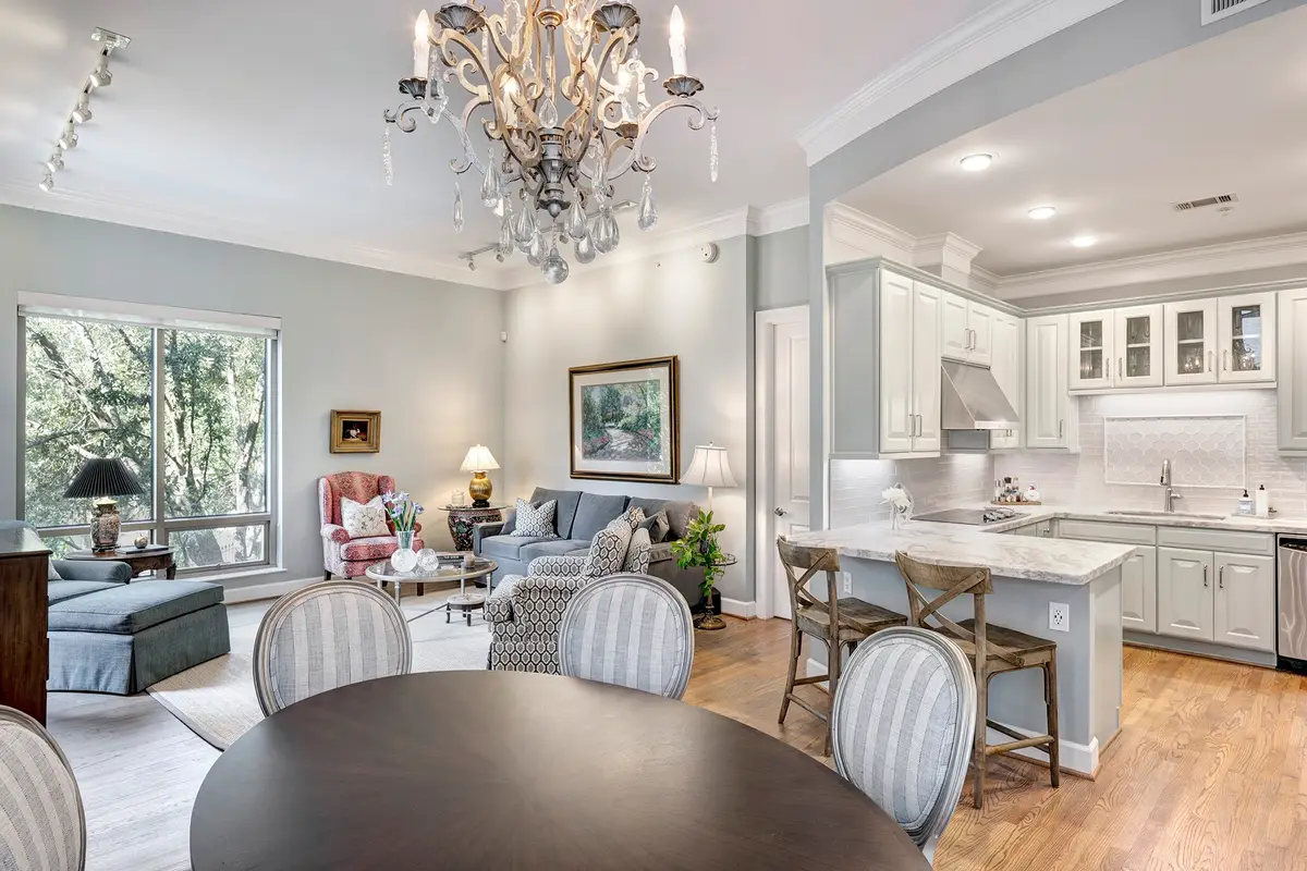 2211 Briarglen Drive #305, Houston, TX 77027 - #1