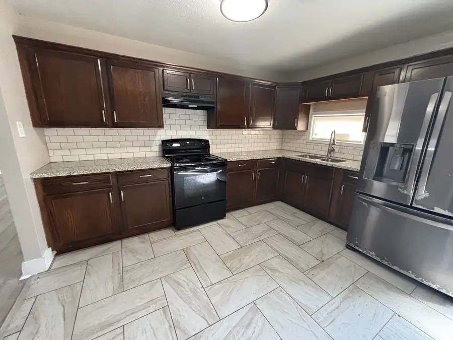 1729 1st Avenue N, Texas City, TX 77590 - Image #3