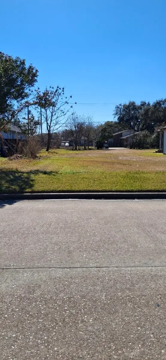8 8th Ave N Avenue N, Texas City, TX 77590 - #2
