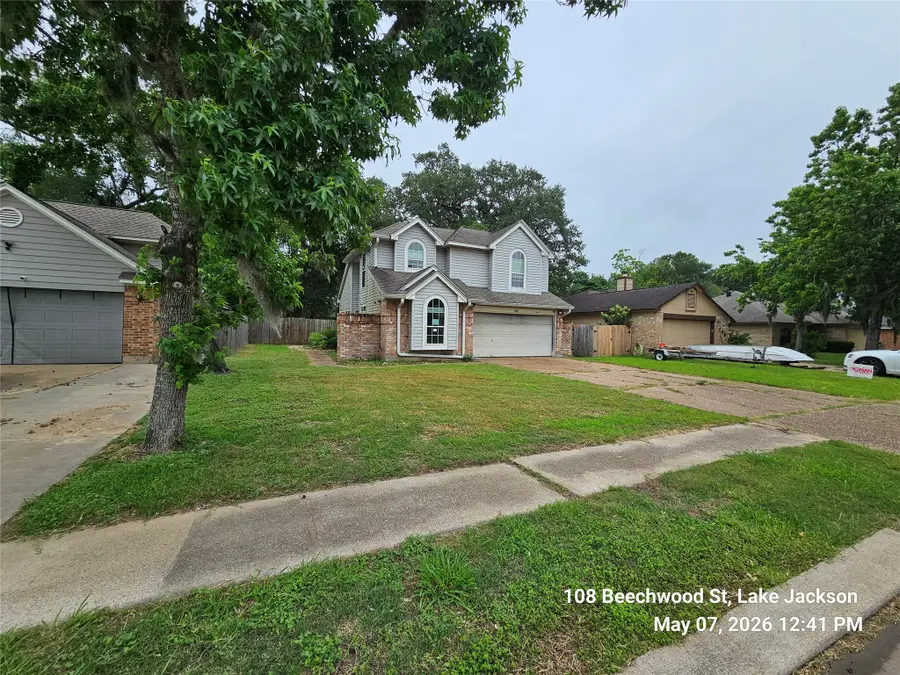 108 Beechwood Street, Lake Jackson, TX 77566 - #2