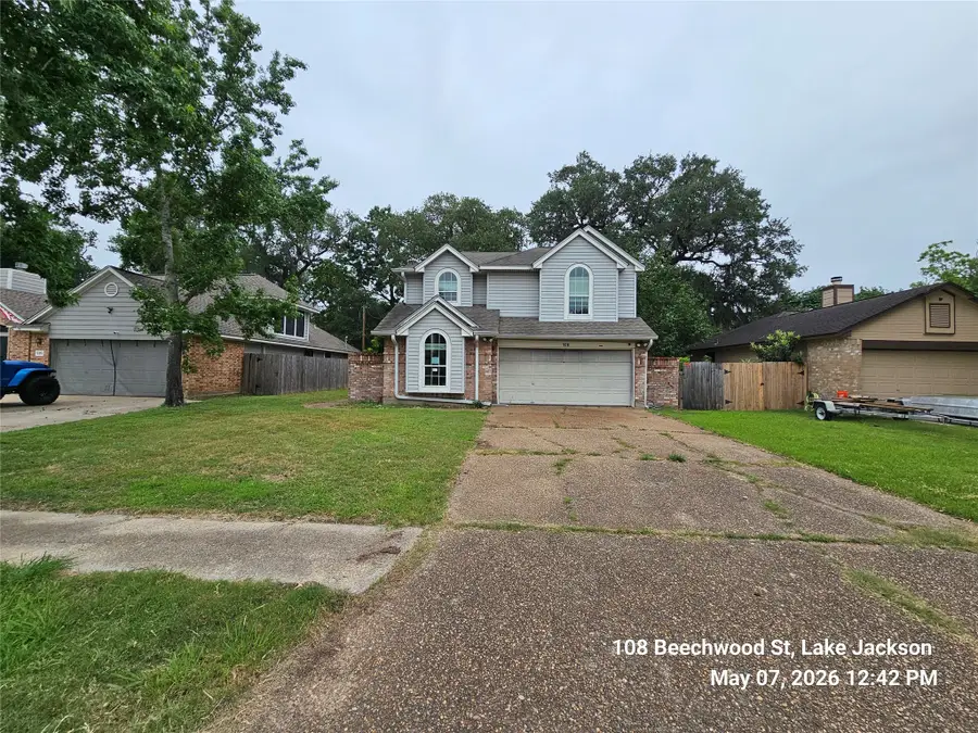 108 Beechwood Street, Lake Jackson, TX 77566 - #3