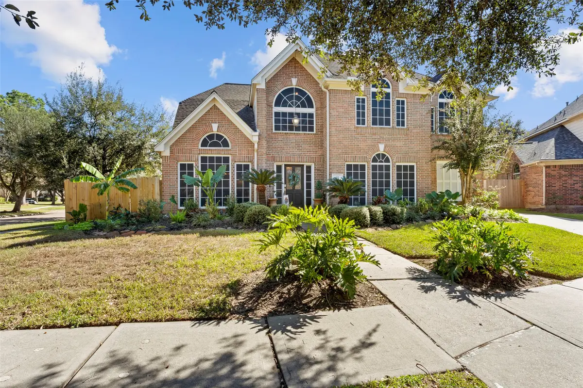 111 Casual Shore Court, League City, TX 77573 - Image #1