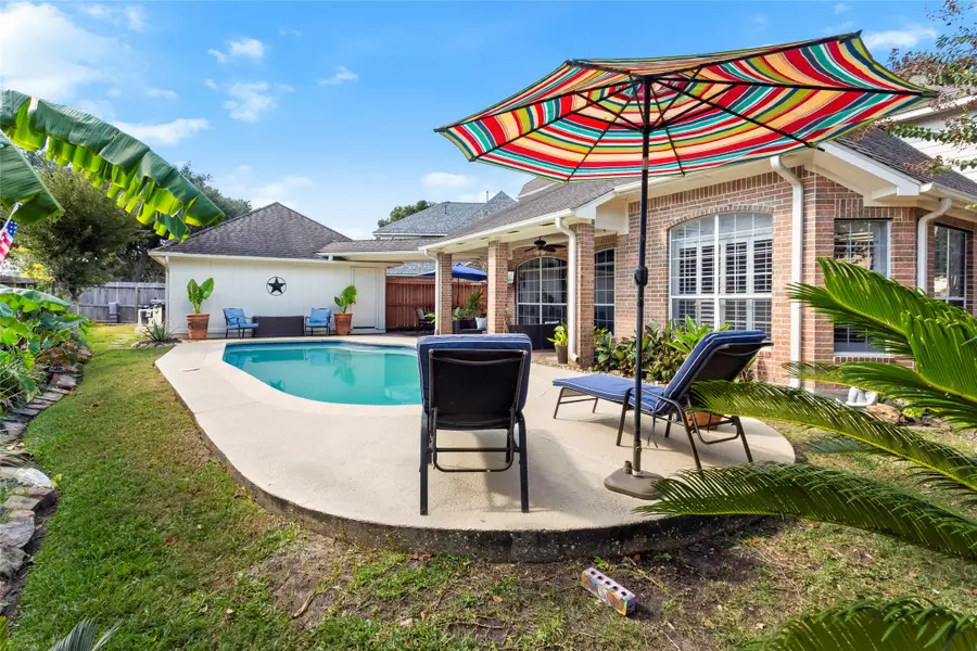 111 Casual Shore Court, League City, TX 77573 - Image #2