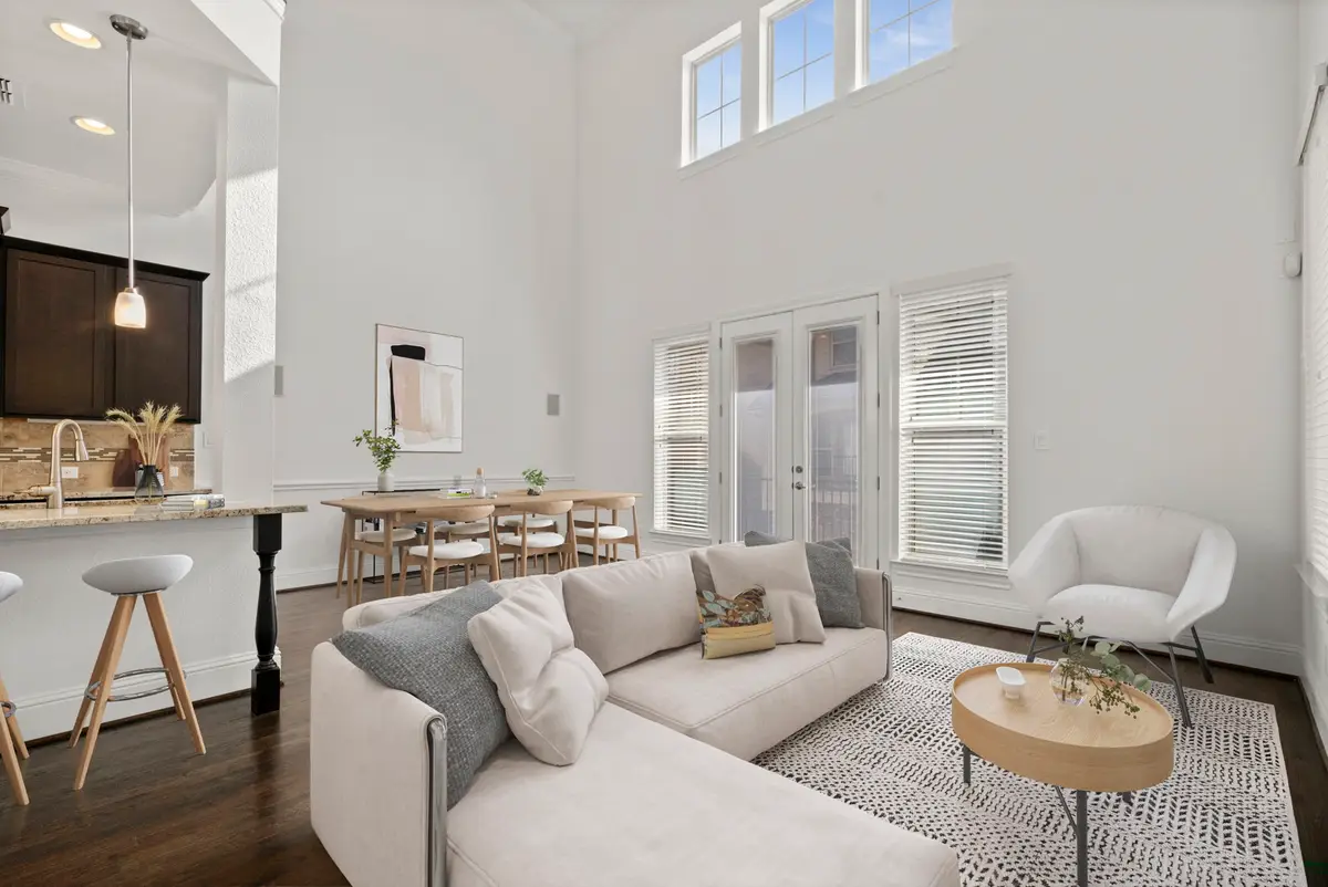 2623 Shady Woods Lane, Houston, TX 77008 - Image #1