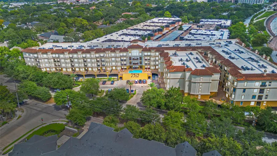 7575 Kirby Drive #2202, Houston, TX 77030 - Image #2