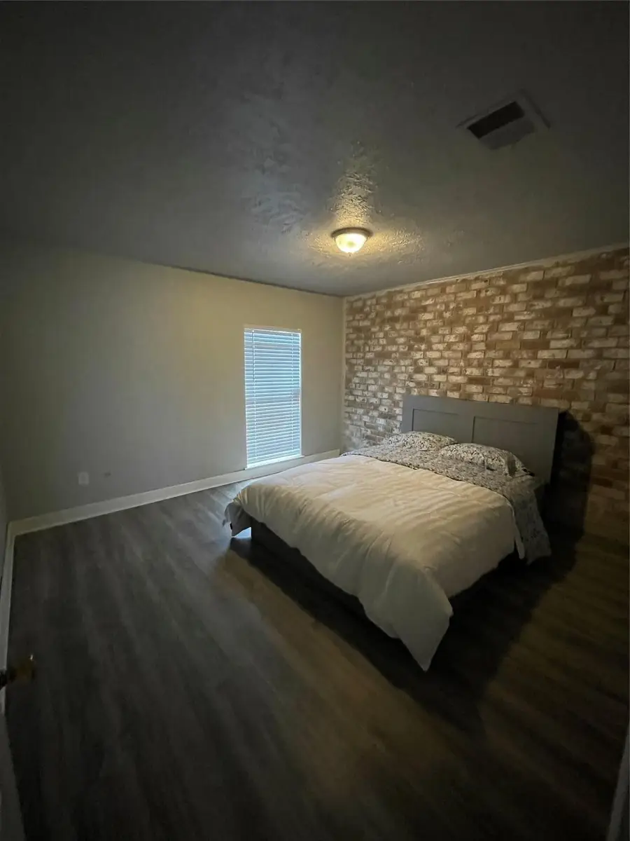 12371 Sharpview Drive #2371, Houston, TX 77072 - Image #3