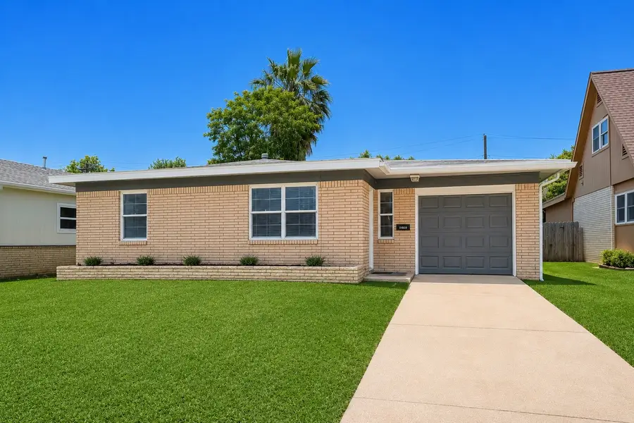 1803 Bayou Homes Drive, Galveston, TX 77551 - #2