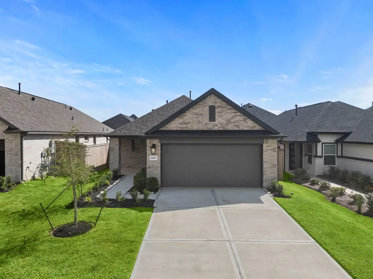 19281 Hazel Firs Court, Magnolia, TX 77355 - Image #1