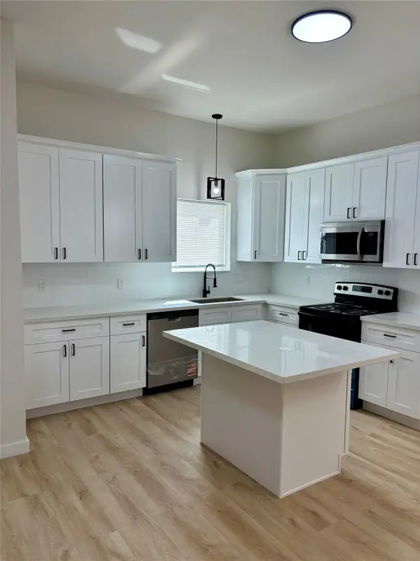 9711 Pelsey A-b Street #A, Houston, TX 77029