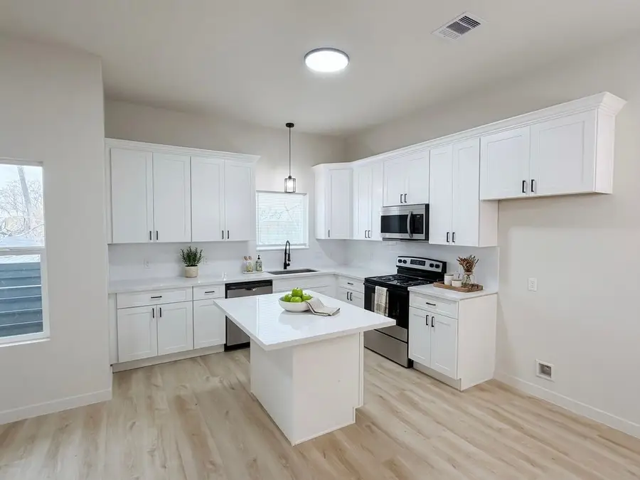 9736 Garcroft A-b Street, Houston, TX 77029 - #2