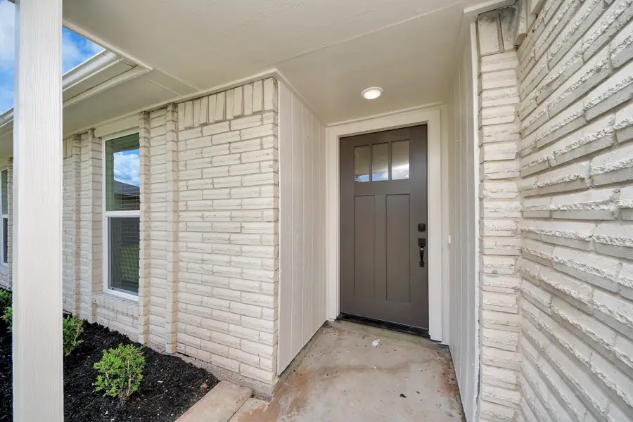6815 Rockergate Drive, Stafford Missouri City, TX 77489 - #2