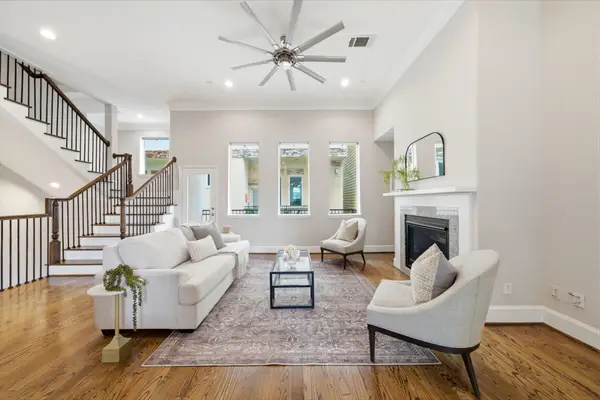 1617 Shearn Street, Houston, TX 77007