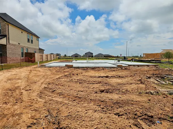 4028 Sun Burst Lane, Brookshire, TX 77423