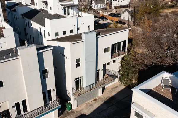 1320 Lakin Street #B, Houston, TX 77007