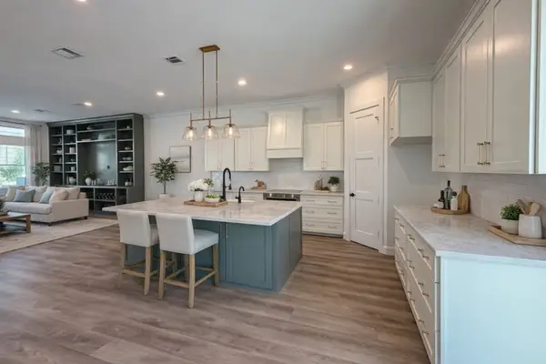 1109 Beasley Hills Lane, Houston, TX 77008