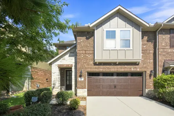 22 Ancestry Stone Place, Magnolia, TX 77354