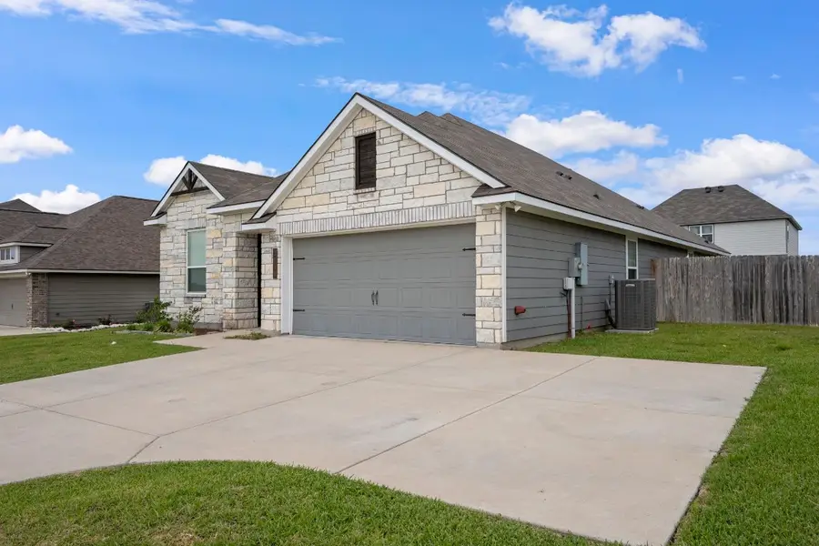2038 Viva Road, Bryan, TX 77807 - #2