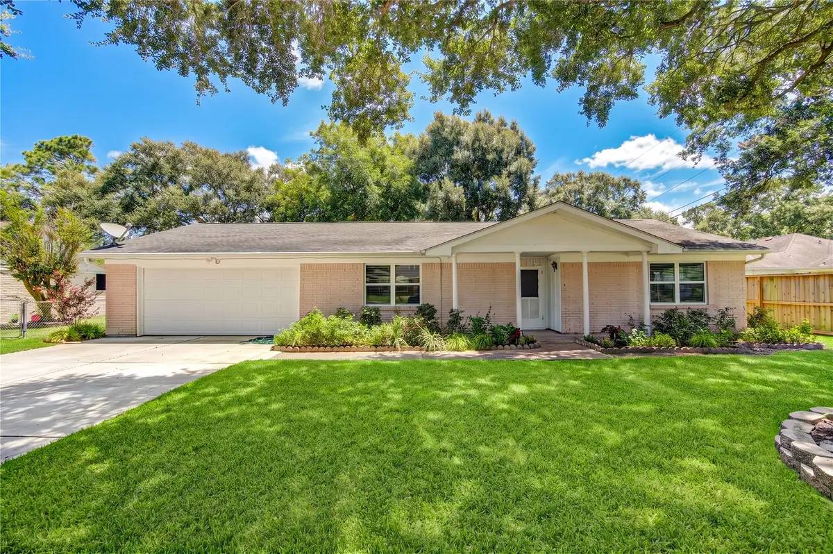 1105 Kost Road, Alvin, TX 77511 - #1