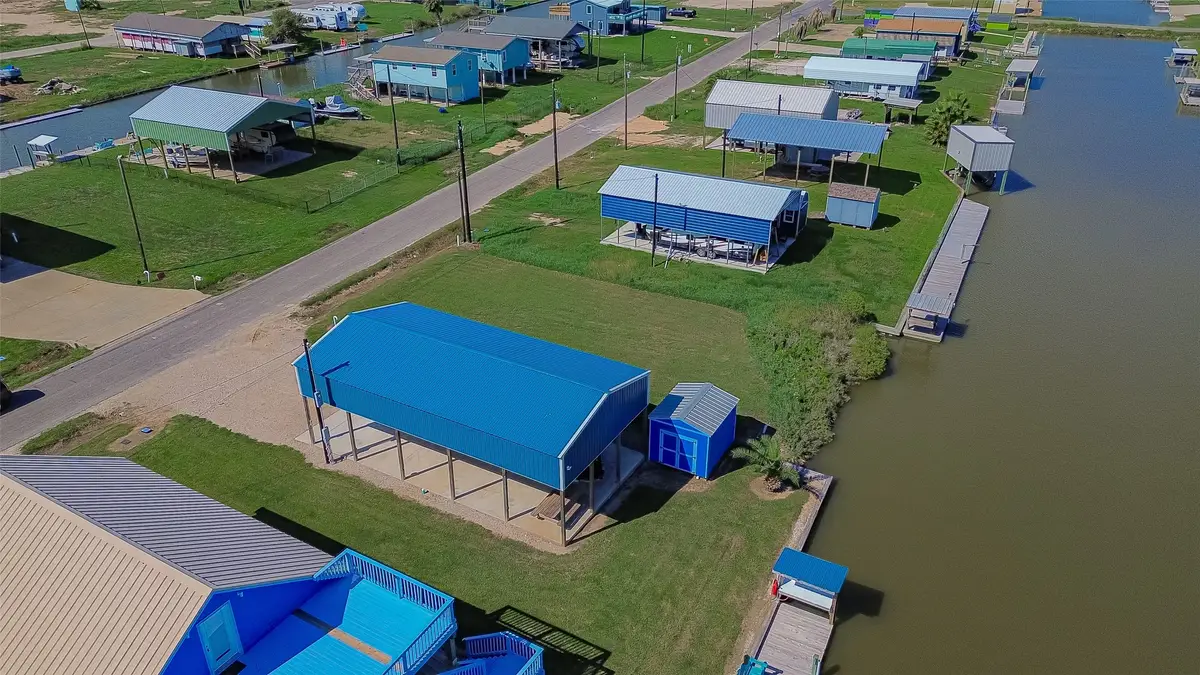 147 County Road 202, Sargent, TX 77414 - #1