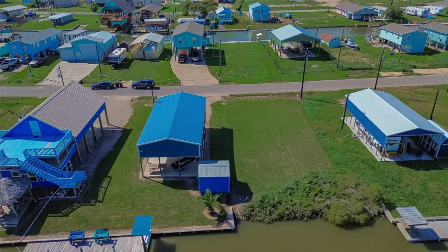 147 County Road 202, Sargent, TX 77414 - #2