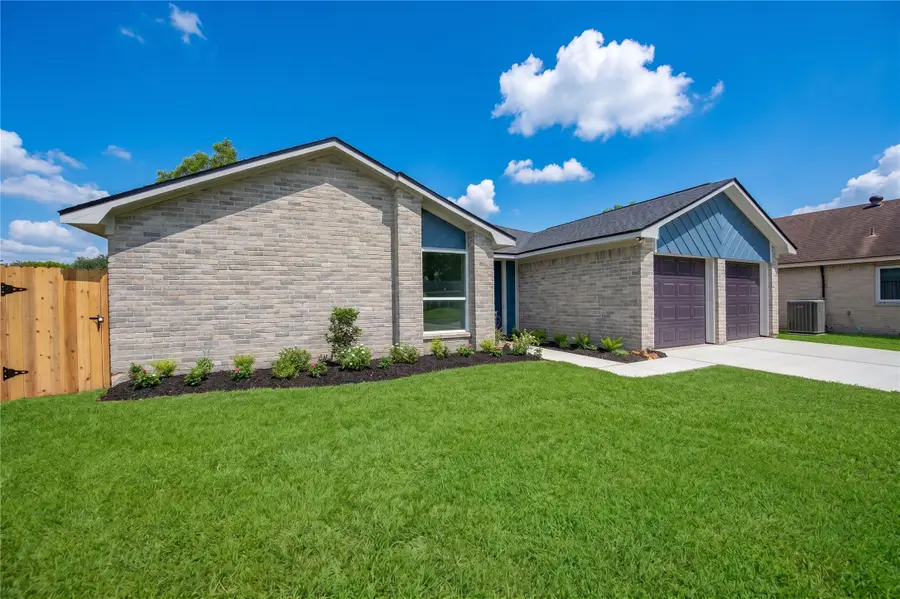 13711 Charidges Court, Houston, TX 77034 - #2