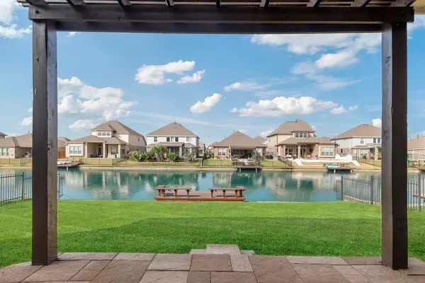 29650 Yaupon Shore Drive, Spring, TX 77386