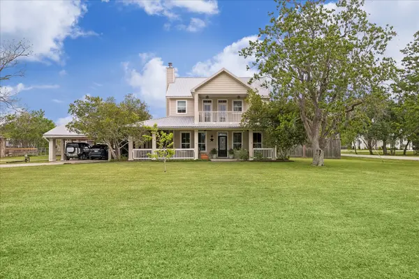 301 Westfield Lane, Friendswood, TX 77546