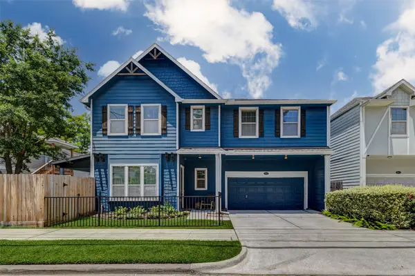 2611 Harvard Street, Houston, TX 77008