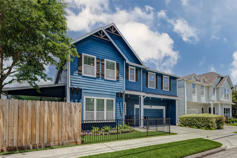 2611 Harvard Street, Houston, TX 77008 - #2