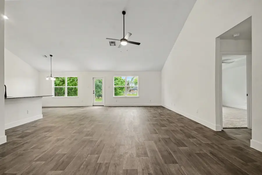 2 Keystone Court, Angleton, TX 77515 - #2