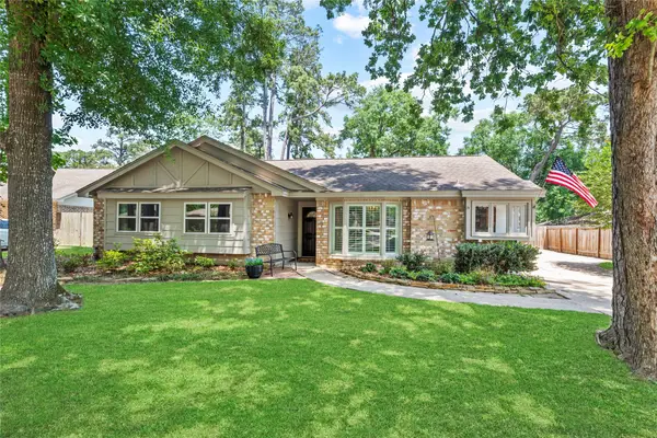 14818 Cedar Point Drive, Houston, TX 77070