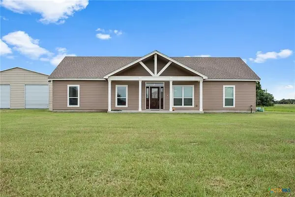 50 Dewberry Lane, Seadrift, TX 77983