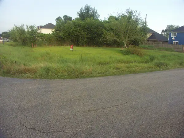 5302 Ricky Street, Houston, TX 77033